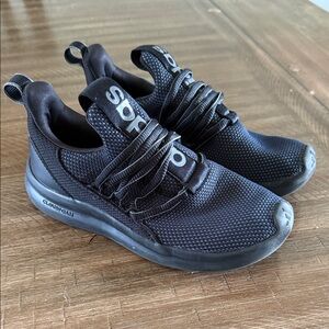 Adidas Cloudfoam